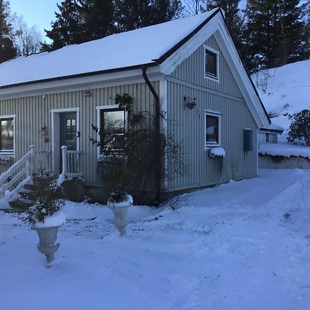 Airbnbekasberg Olofstorp エクステリア 写真