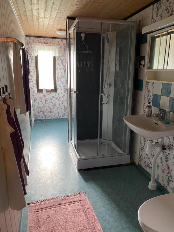 Airbnbekasberg Olofstorp エクステリア 写真