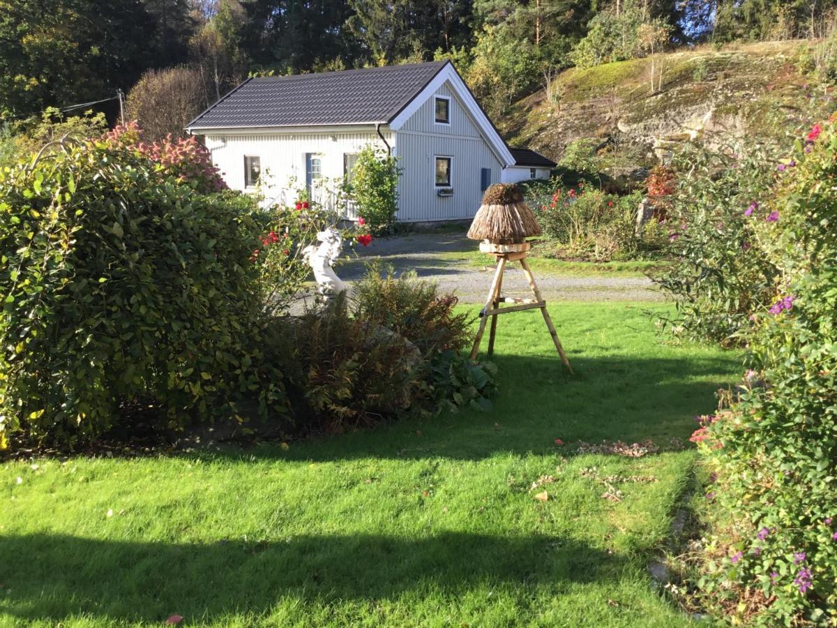 Airbnbekasberg Olofstorp エクステリア 写真