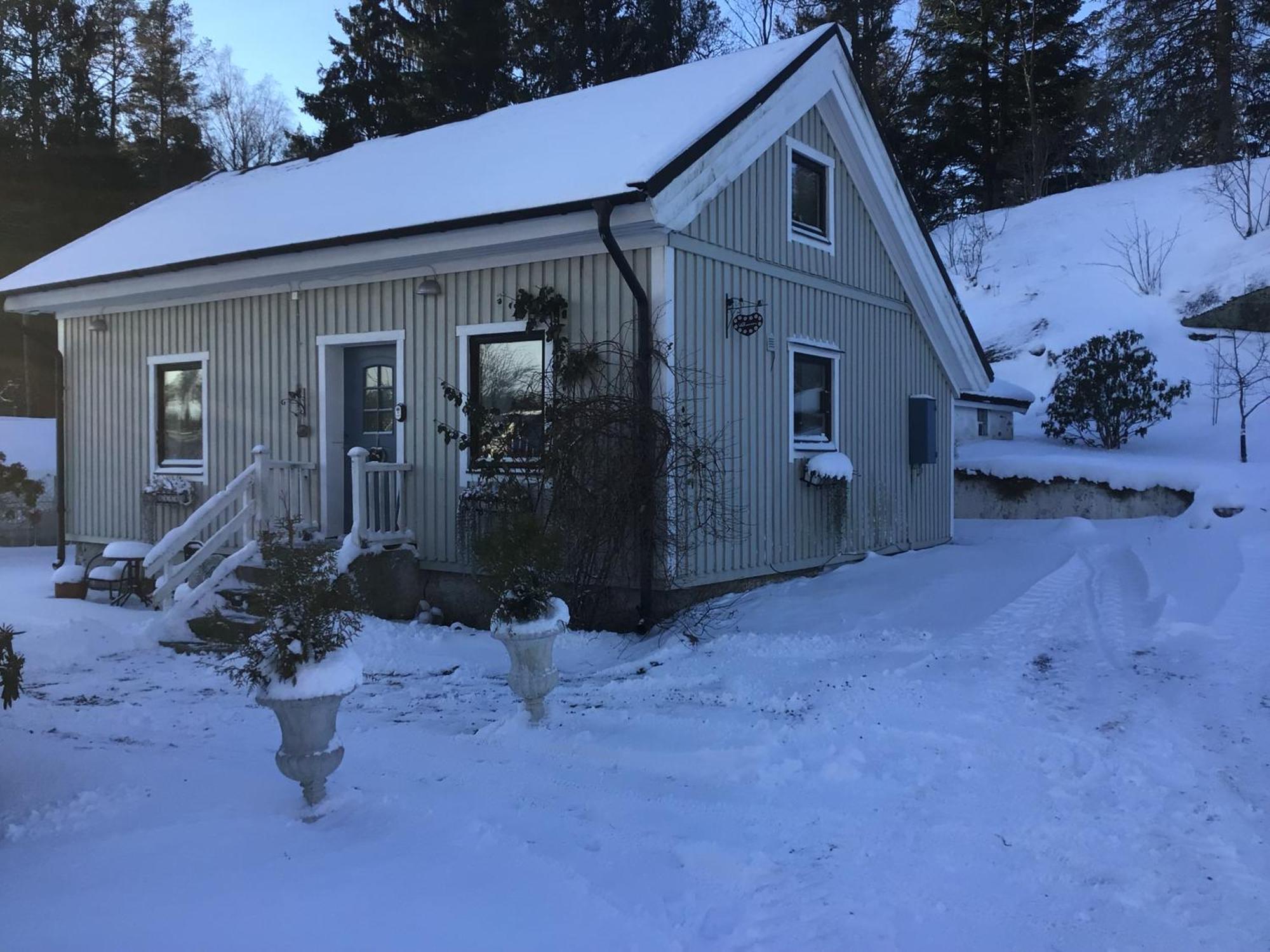 Airbnbekasberg Olofstorp エクステリア 写真